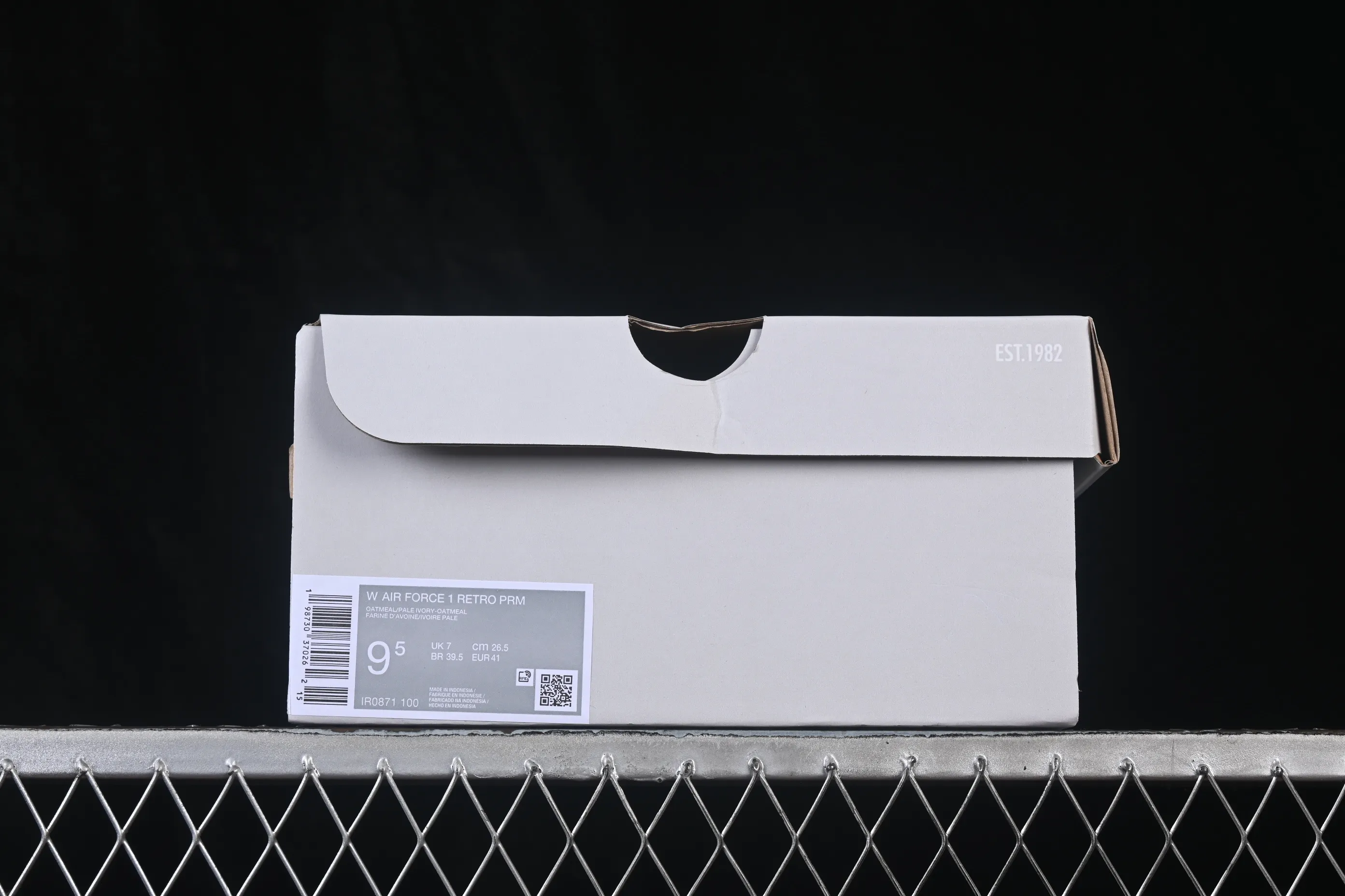 All categories Nk Air Force 1 Air Force series Nk Air Force 1 Low Air Force low-top Nike Air Force 1'07 Low Air Force 1 low-top casual sneakers IR0871-100